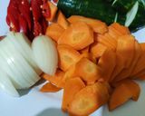 Foto langkah ke 2 dari resep Udang asam manis.