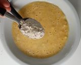 Foto del paso 3 de la receta: Tortitas de banana, pera y avena