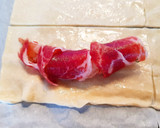 Foto del paso 3 de la receta: Ensalada de ventresca "Mar y Montaña" con gambones y jamón 🔥🔥