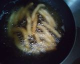 A picture of step 2 of Crunchy Cassava stick😋.