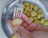 કાશ્મીરી દમ આલુppp0(kashmir dum alu in gujarati) રેસીપી સ્ટેપ2ફોટો
