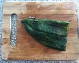 Foto del paso 3 de la receta: Rajas de chile poblano con crema y queso Oaxaca