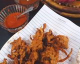 A picture of step 4 of Lacha pyaz pakora.