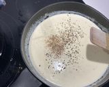 Foto del paso 4 de la receta: Macarrones a la carbonara con nata sin bacon