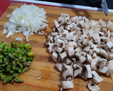 Foto del paso 1 de la receta: Quiche de champiñones y trigueros, sin nata