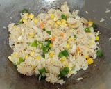 Foto langkah ke 3 dari resep Nasi Goreng YangChow.