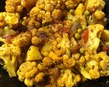 পিস কলিফ্লাওয়ার রোস্ট(Peas Cauliflower Roast,Recipe in Bengali) রেসিপি ধাপ - 4 ছবি