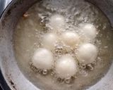 A picture of step 4 of Gulab jamun.