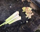 Hình bước làm 2 của món Rượu mận thịt cầy, đuôi lợn, thịt ba chỉ