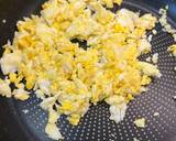 Foto langkah ke 1 dari resep Nasi Goreng Pete (ebi sangrai).