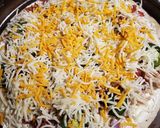 A picture of step 5 of Jalapeno Popper Chicken Pizza.