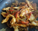 Foto del paso 9 de la receta: Fajitas de pollo con nopales y calabaza