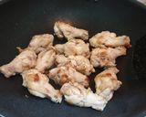 รูปขั้นตอนการทำที่ 2 ของ #อาหารง้ายง่าย ไก่ต้มโค้ก