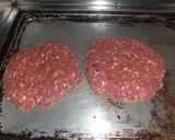 Foto del paso 4 de la receta: Hamburguesas clásicas