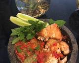 Ayam penyet sambal kemangi