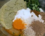 A picture of step 3 of Rajasthani Korma Roti.