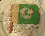A picture of step 8 of Soji ka halwa (Pakistan flag).