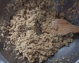 Foto del paso 3 de la receta: Calaveritas de amaranto con miel de panela