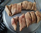 A picture of step 5 of Spring Rolls.