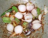 A picture of step 6 of Chilli cauliflower.
