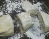 Foto langkah ke 4 dari resep Taiwanese Pancake Scallion (Cong You Ping) Pancake bawang.
