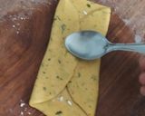 A picture of step 5 of Potato Paratha (No stuffing).