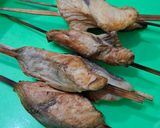 Foto langkah ke 1 dari resep Panggang Tengiri Masak Kecap Pedas.