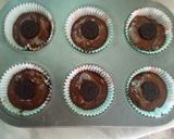 A picture of step 6 of Oreo muffins.