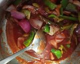 A picture of step 5 of Green chilli Chicken.