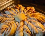 Hình bước làm 2 của món Bánh mì bông tuyết ❄ Star Cinnamon Bread 🌟