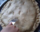 A picture of step 9 of Pork empanada.