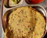 A picture of step 7 of Palak paratha (spinach paratha).