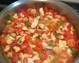 Foto del paso 3 de la receta: Arroz colorido 🍗con pollo y verduras
