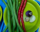 Foto langkah ke 1 dari resep Tumis buncis + wortel.
