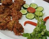 A picture of step 5 of Kahsari dal pakoras.