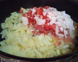 A picture of step 3 of Potato Stew with Machaca (Dried Beef).