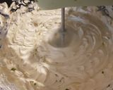 Une image de l'étape 8 de 22• Cheesecake Spécial Été Citron vert et Menthe fraîche 🍋.