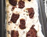 A picture of step 3 of Oreo Ice Cream.