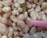 Foto langkah ke 3 dari resep Kacang putih renyah.