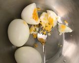 Foto del paso 1 de la receta: Morning tostada con huevos