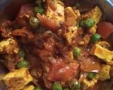A picture of step 1 of Matar paneer.