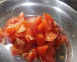 A picture of step 1 of Lauki ki sabzi.