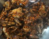Foto langkah ke 4 dari resep Ayam kukus jamur.