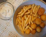 Gluténmentes sajtgolyók hasábbal és tartármártással recept fázis 3 fotója