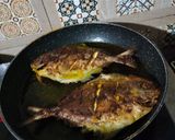 Foto langkah ke 1 dari resep Ikan Bawal Acar Kuning.