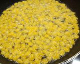 A picture of step 5 of Mithi Boondi.