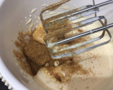 Foto del paso 3 de la receta: Magdalenas de yogur  y frutos rojos
