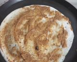 A picture of step 3 of Ulli karam dosa.