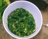 A picture of step 4 of Sil batta green chutney.