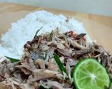 Foto langkah ke 5 dari resep Tongkol suwir sambal matah.